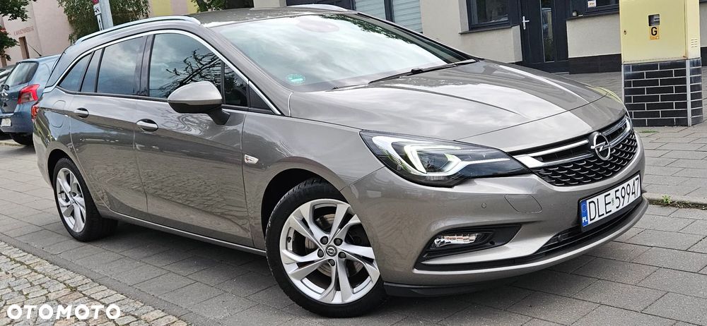 Opel Astra 1.6 D (CDTI) Start/Stop Dynamic - 2
