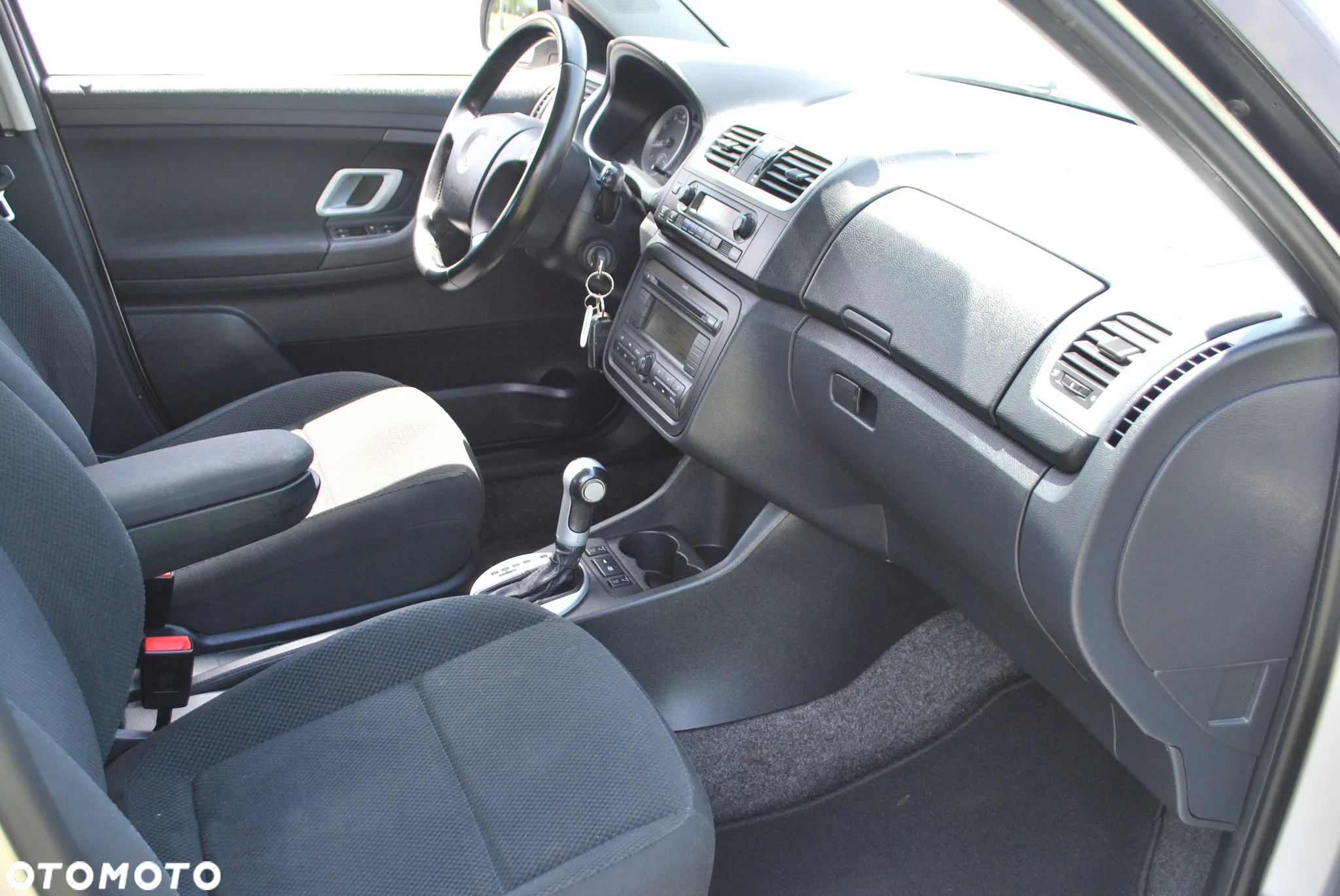 Skoda Fabia - 10