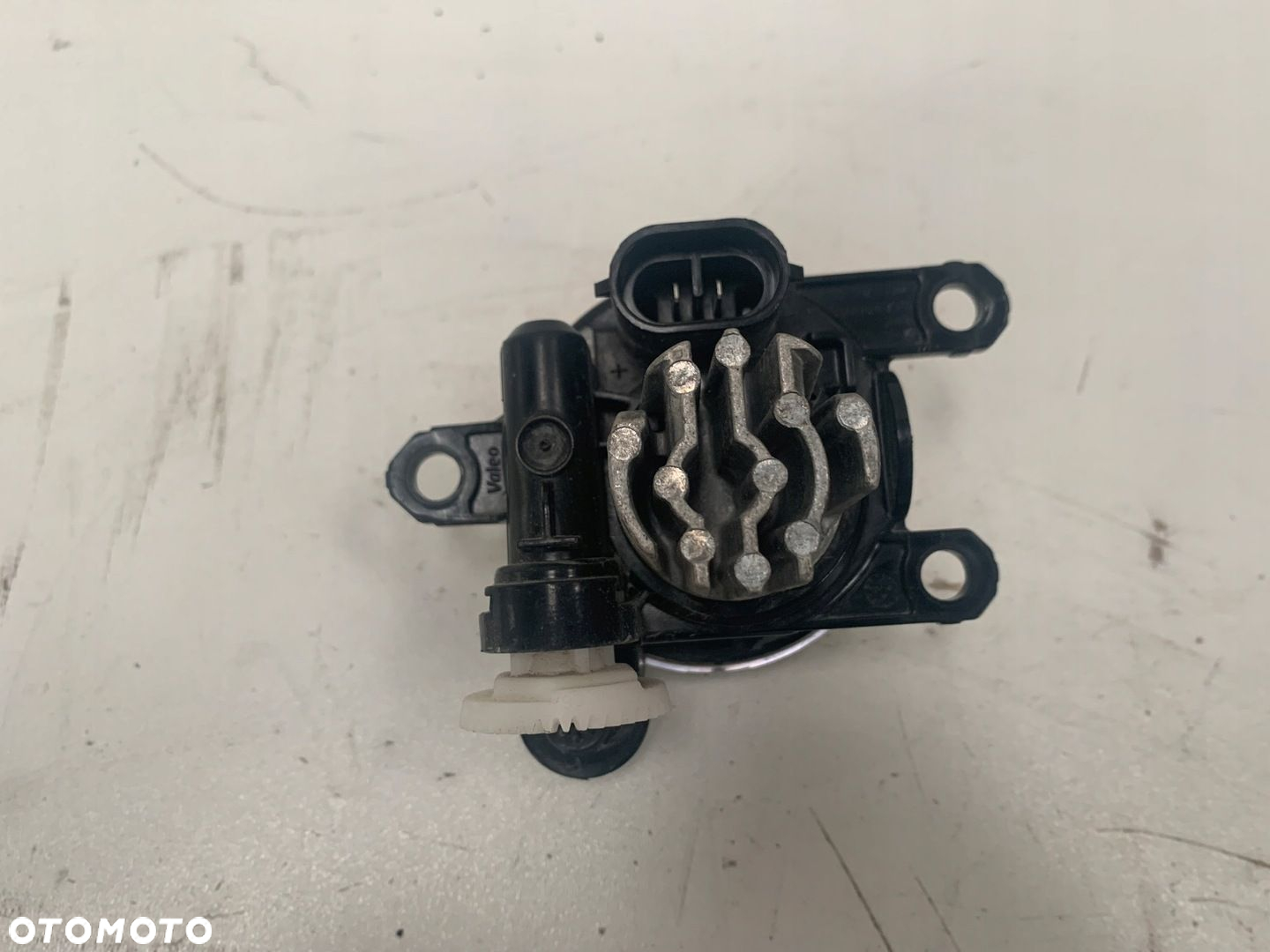 FORD ESCAPE MK4 IV KUGA 2024 LIFT HALOGEN LAMPA PRZECIWMGIELNA PRAWA LED - 4