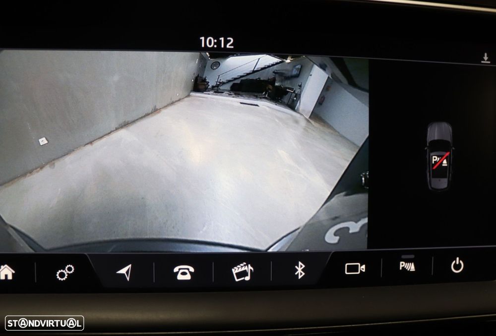 Jaguar F-Pace 2.0 i4D R-Sport Aut. - 31