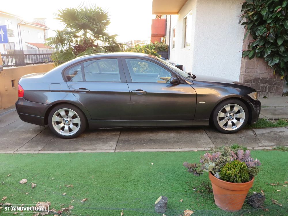 BMW 320 d - 5