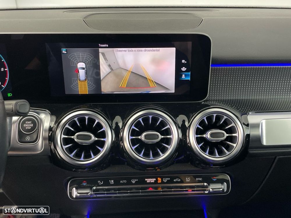 Mercedes-Benz GLB 200 d - 25