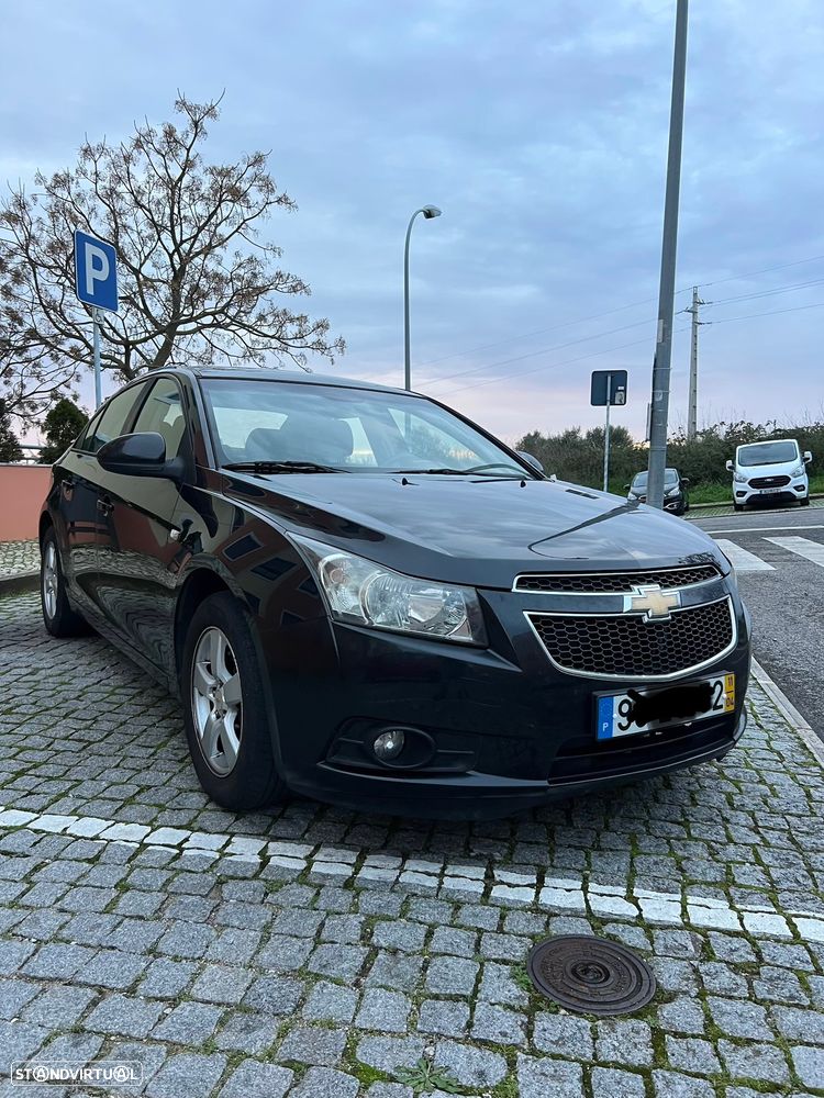 Chevrolet Cruze 1.6 LS - 1