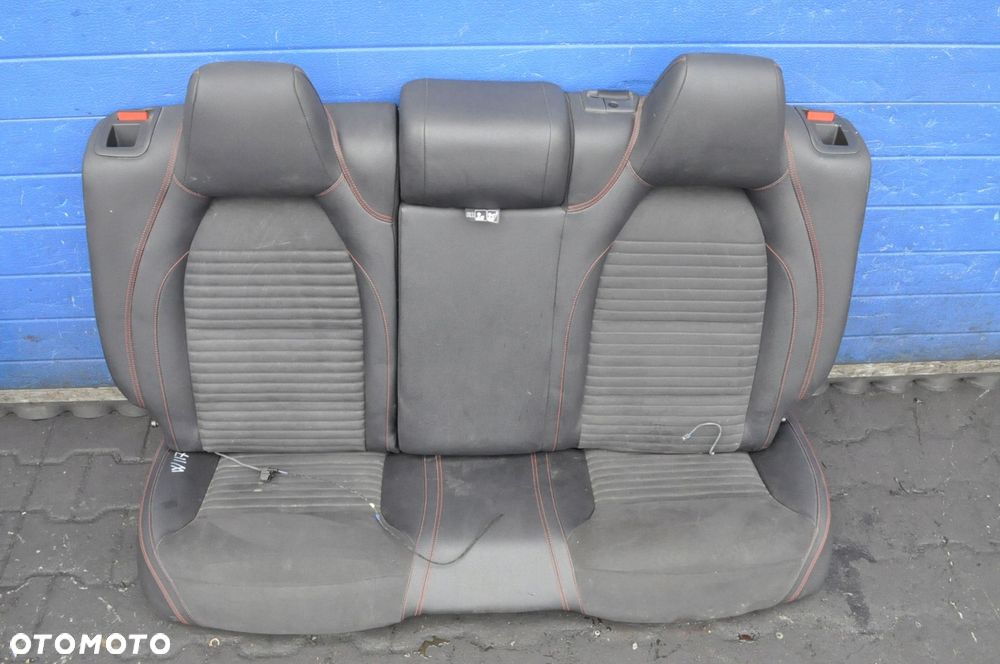 MERCEDES KLASA A W176 FOTELE MANUALNE KANAPA AMG - 2