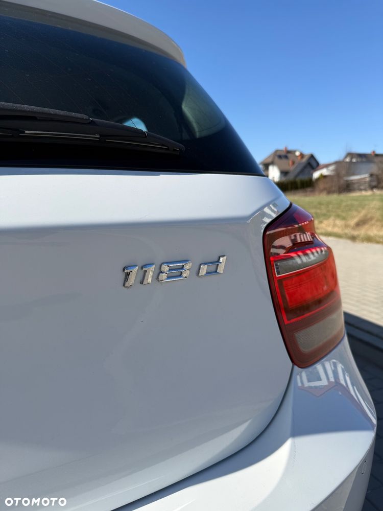 BMW Seria 1 118d - 13