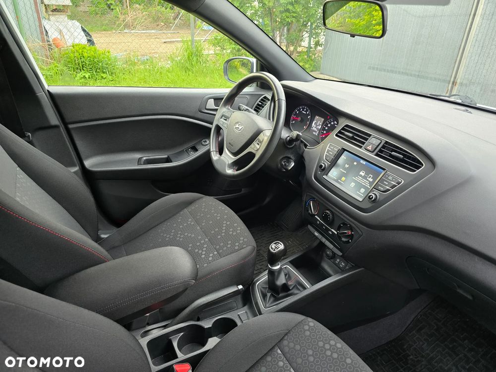 Hyundai i20 1.2 Comfort - 15