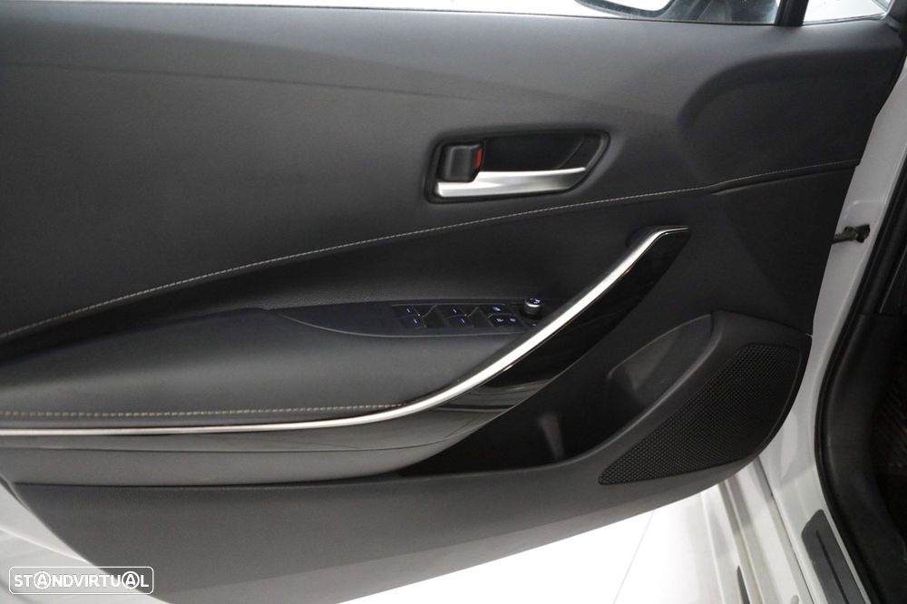 Toyota Corolla 2.0 Hybrid GR-Sport - 15