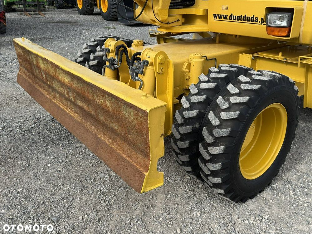 Komatsu PW 98 MR 8 Pług + Podpory 10ton Szybkozłącze - 8