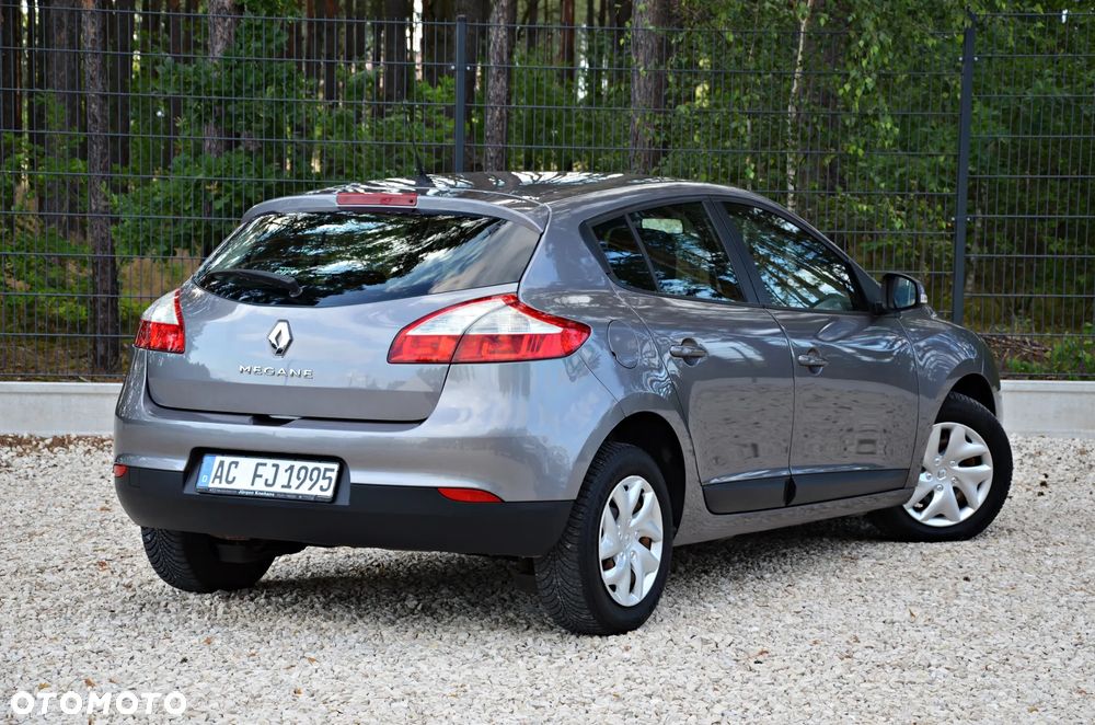 Renault Megane 1.6 16V 110 Dynamique - 5