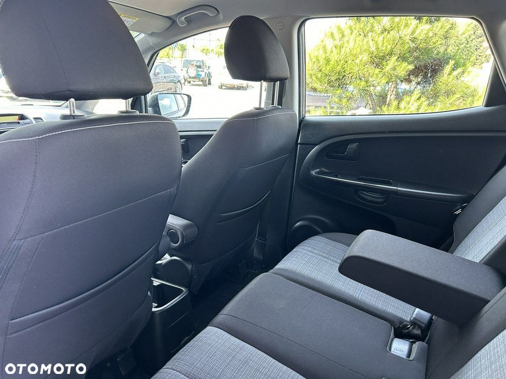 Kia Venga 1.4 CRDi M - 7