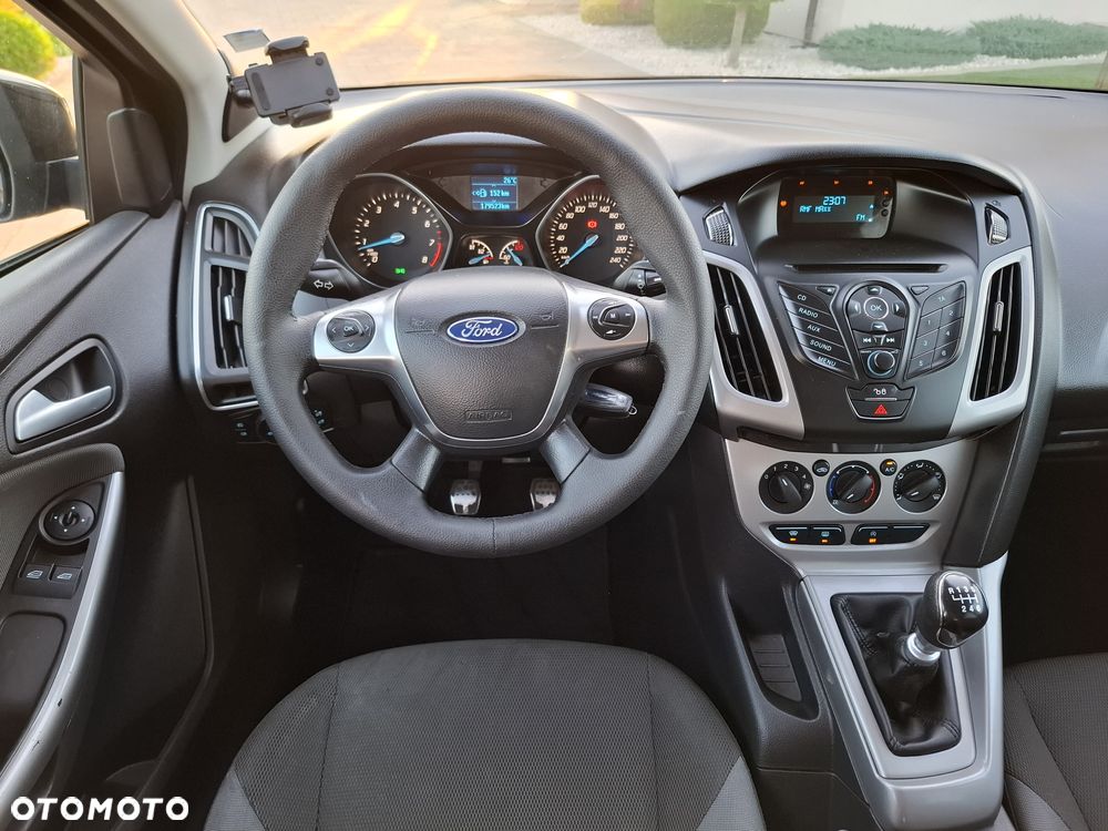 Ford Focus 1.0 EcoBoost Start-Stopp-System Trend - 30
