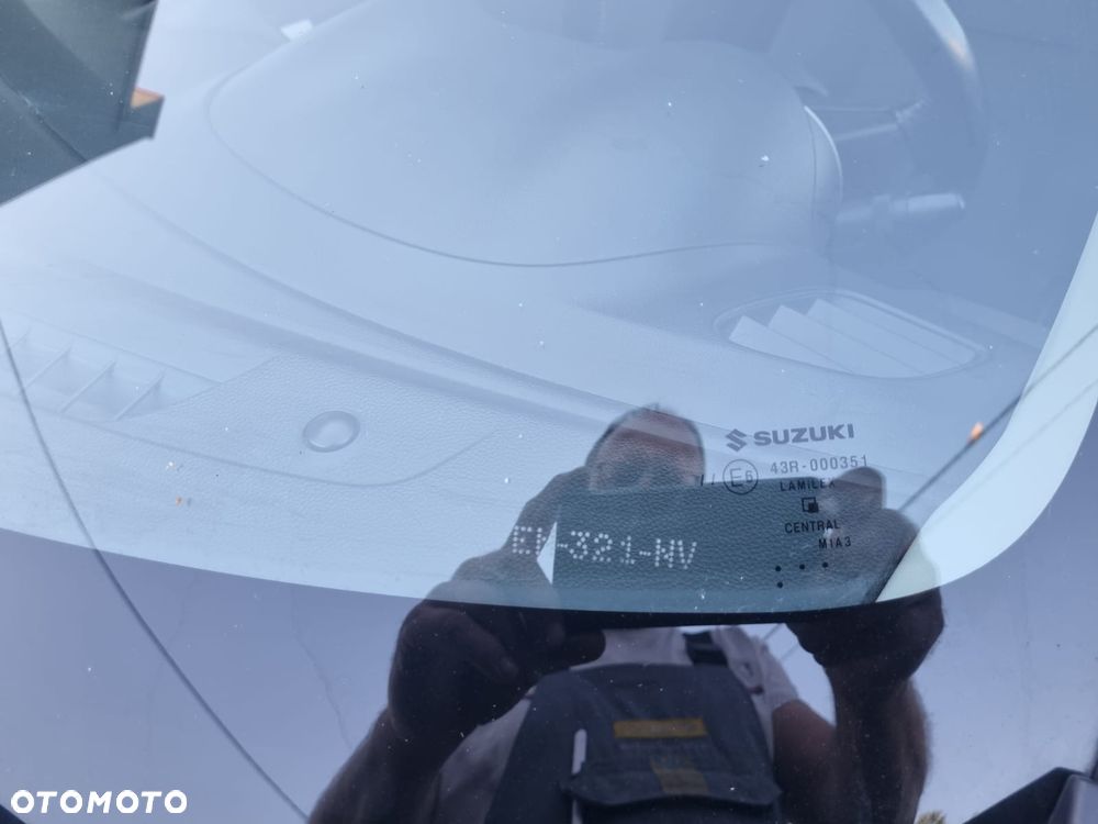 Suzuki Swift 1.2 Dualjet Hybrid Comfort - 27