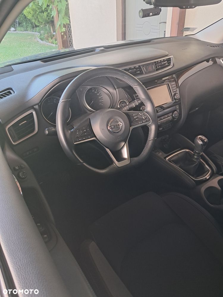 Nissan Qashqai 1.3 DIG-T N-Connecta - 12