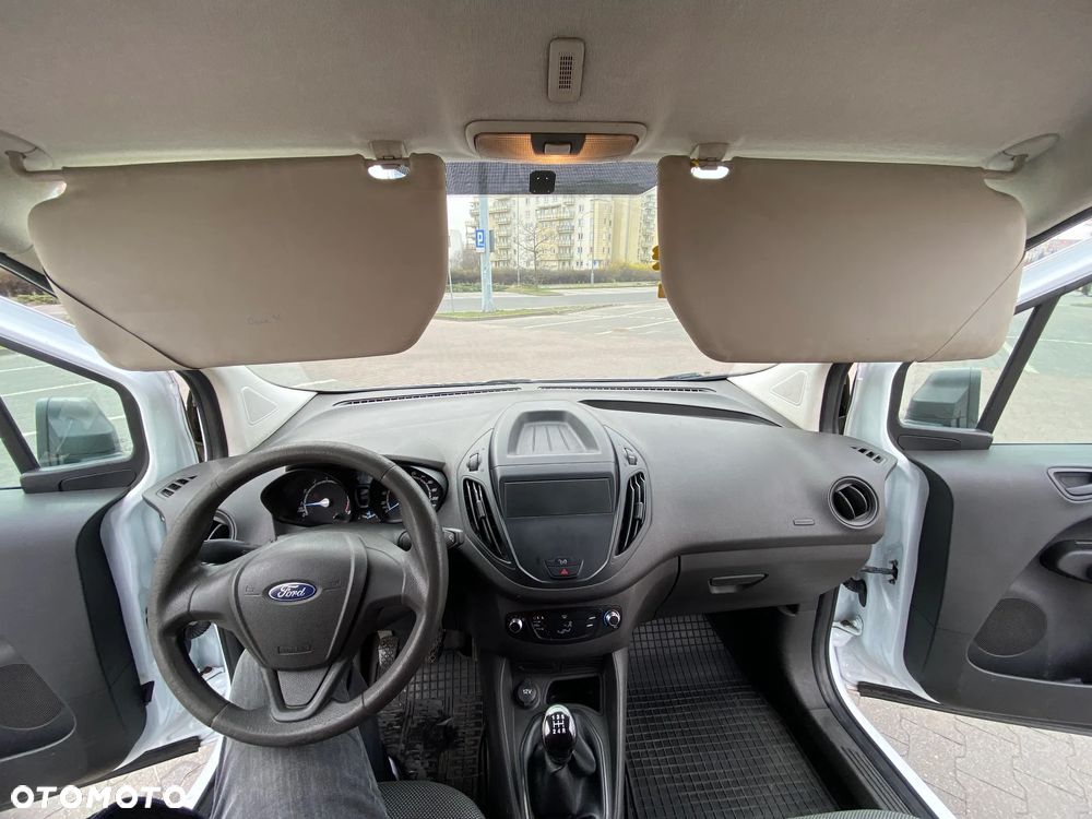 Ford Transit Courier - 5