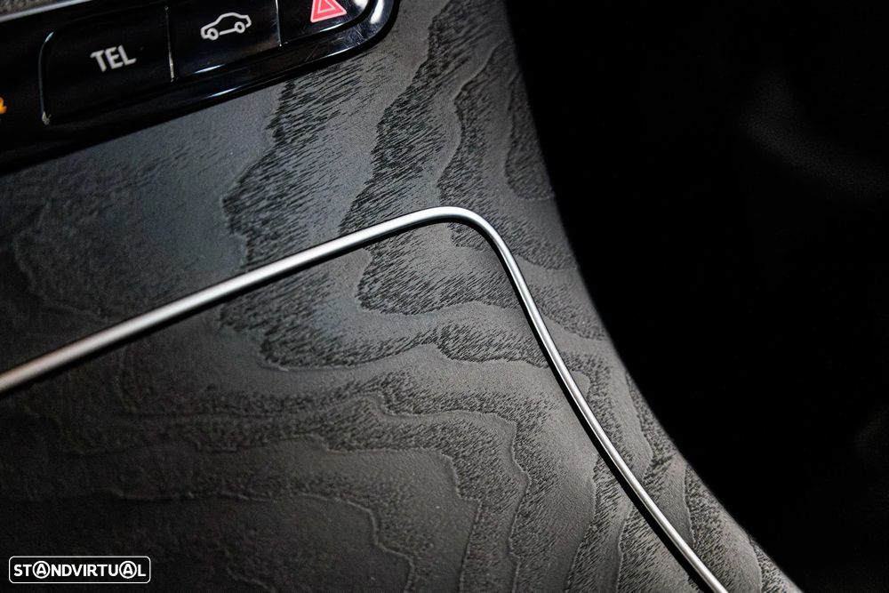 Mercedes-Benz C 220 d 9G-TRONIC AMG Line - 42