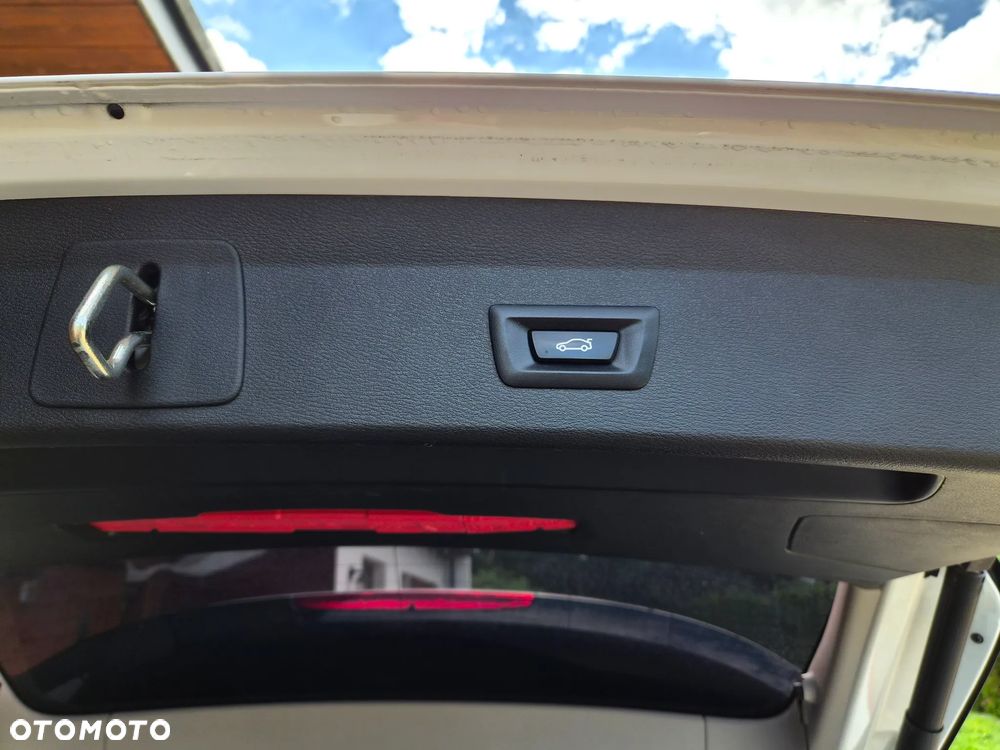 BMW X1 sDrive18d Advantage sport - 12