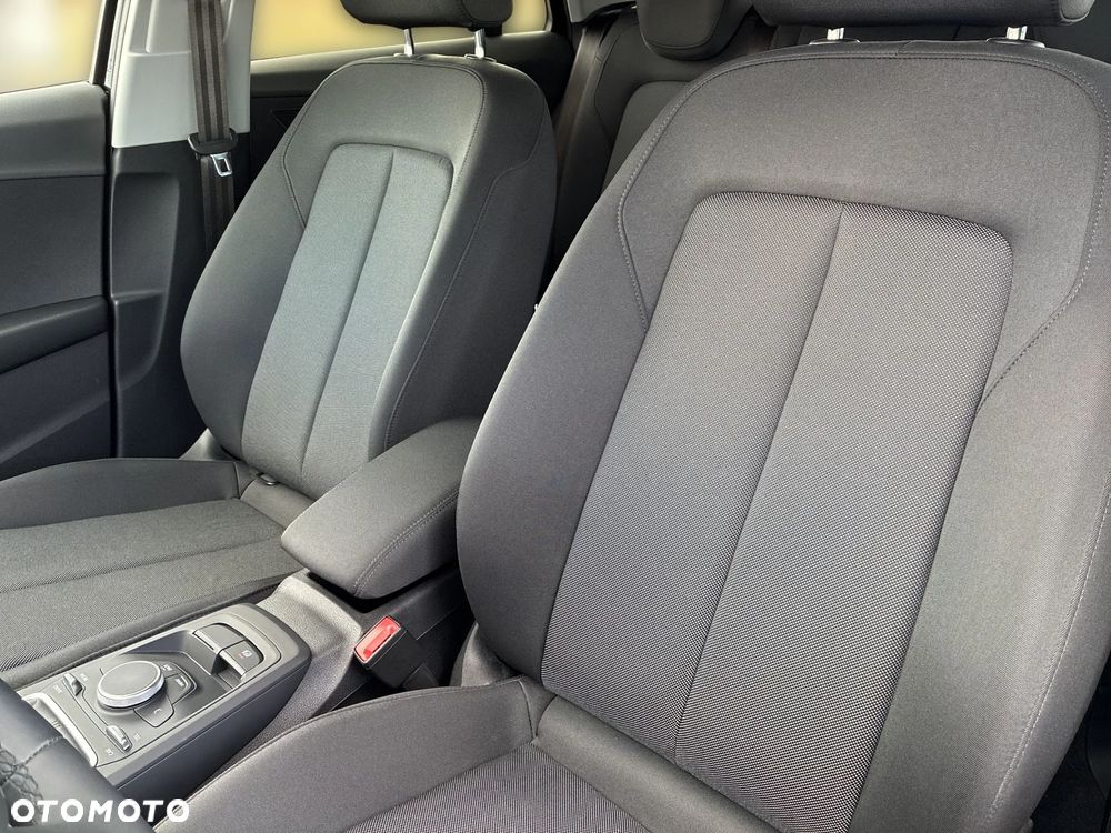 Audi Q2 30 TFSI - 17
