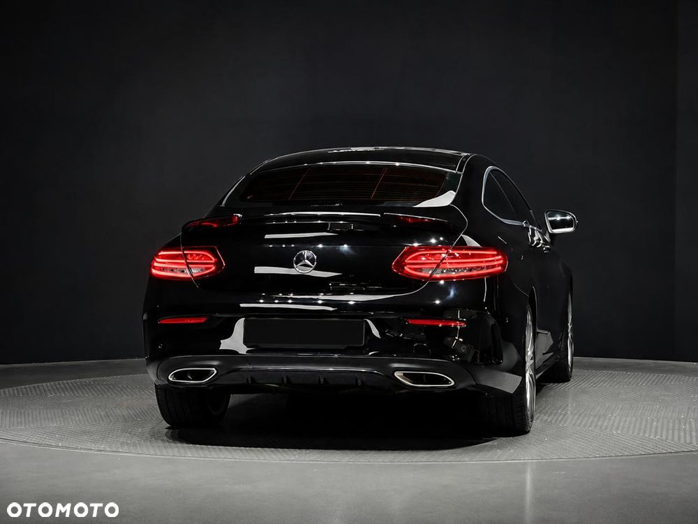 Mercedes-Benz Klasa C 200 9G-TRONIC AMG Line - 4