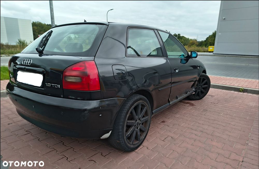 Audi A3 1998 photo 3