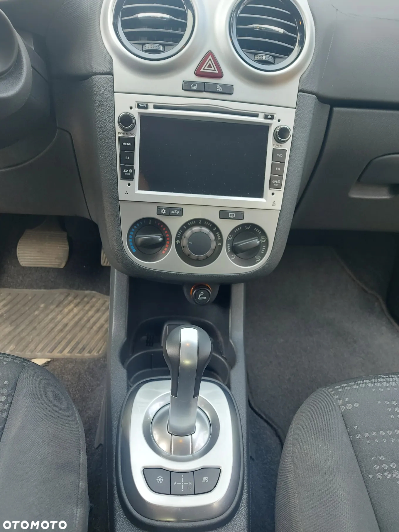 Opel Corsa - 2