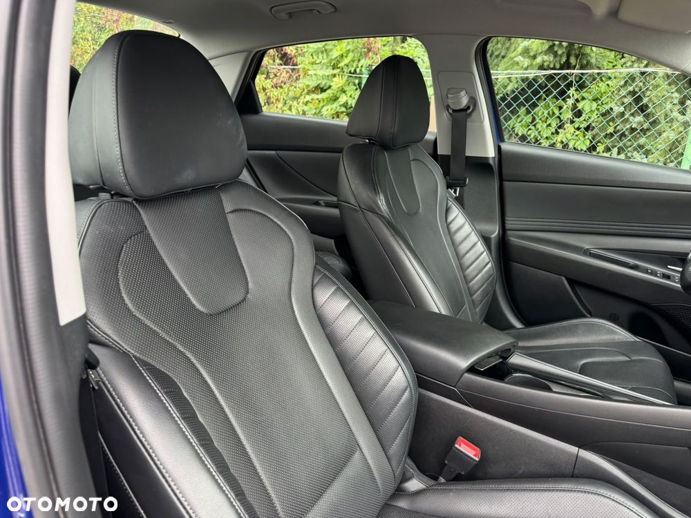Hyundai Elantra 1.6 Executive CVT - 7
