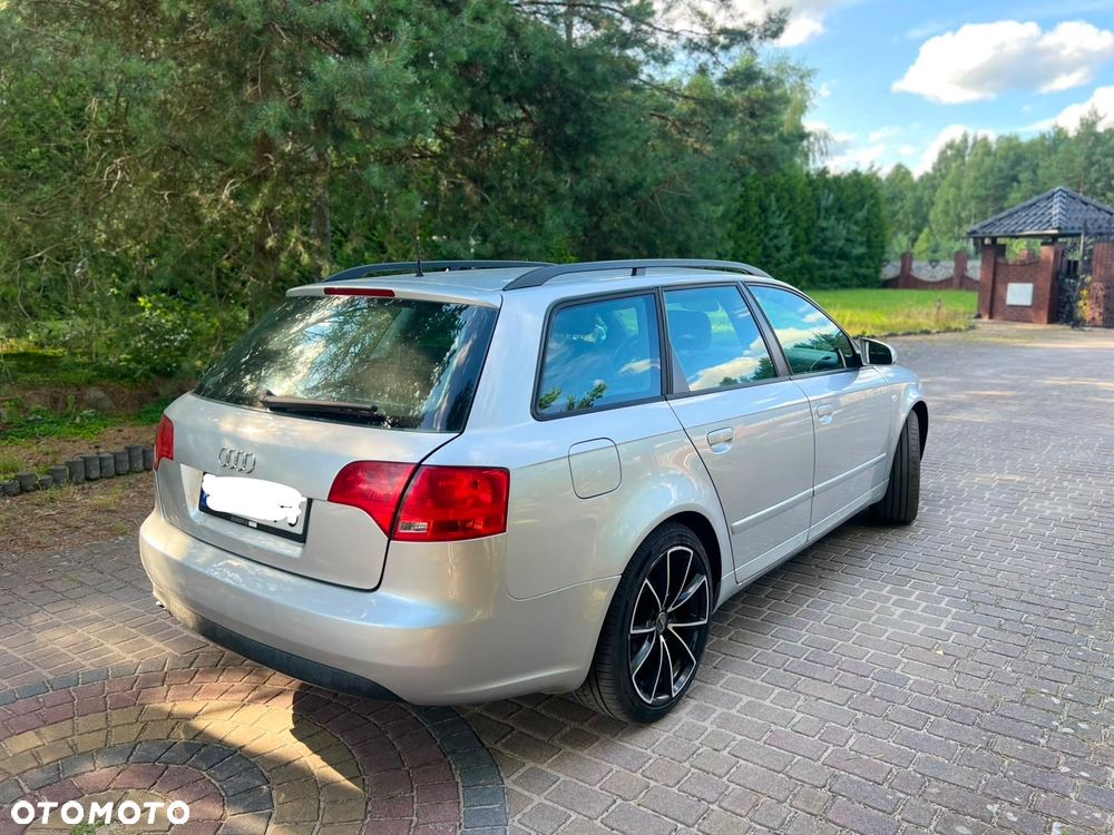 Audi A4 Avant 2.0 TDI DPF - 6