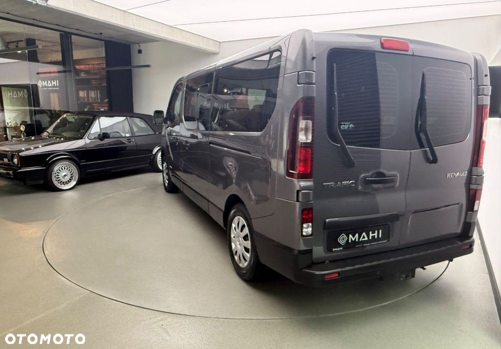 Renault Trafic - 10