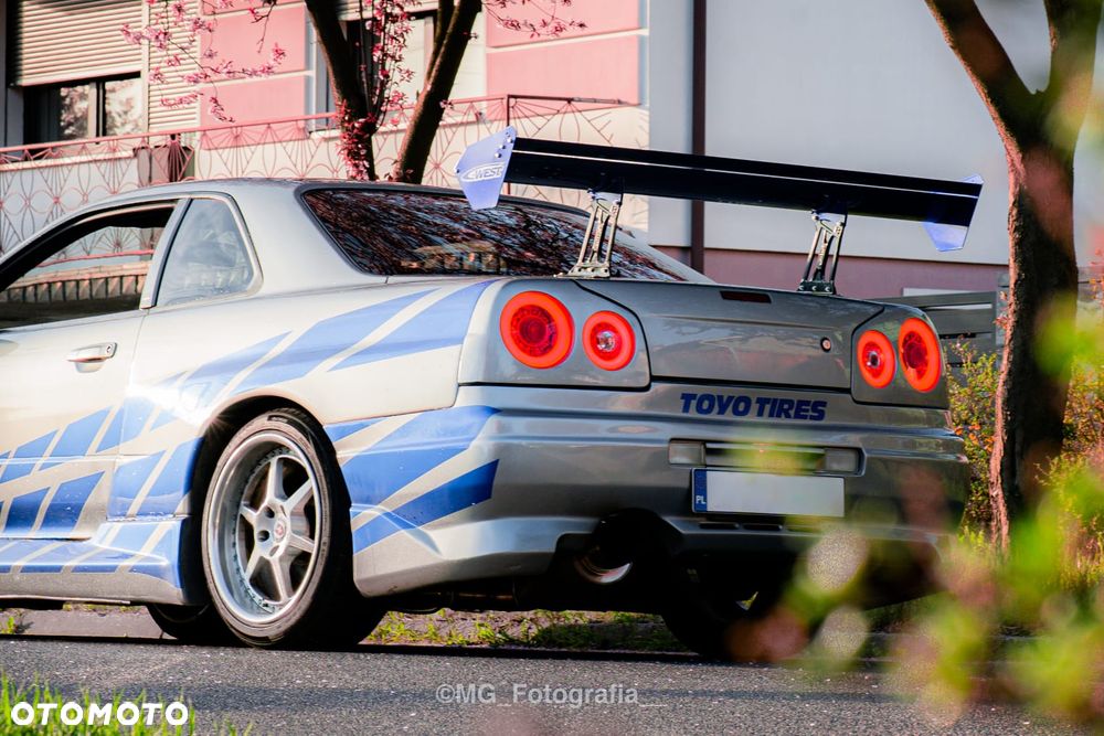 Nissan Skyline - 40