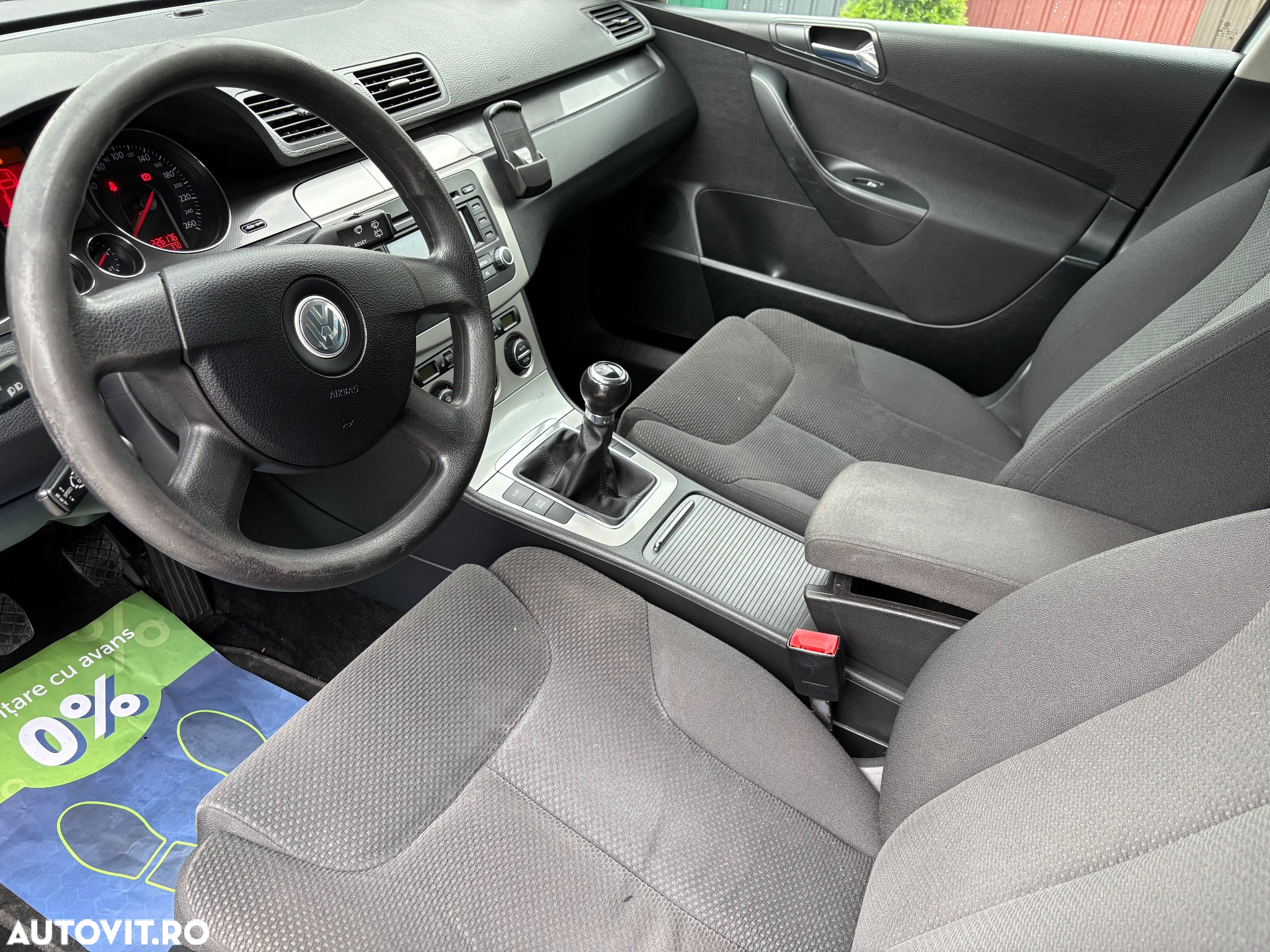 Volkswagen Passat - 8