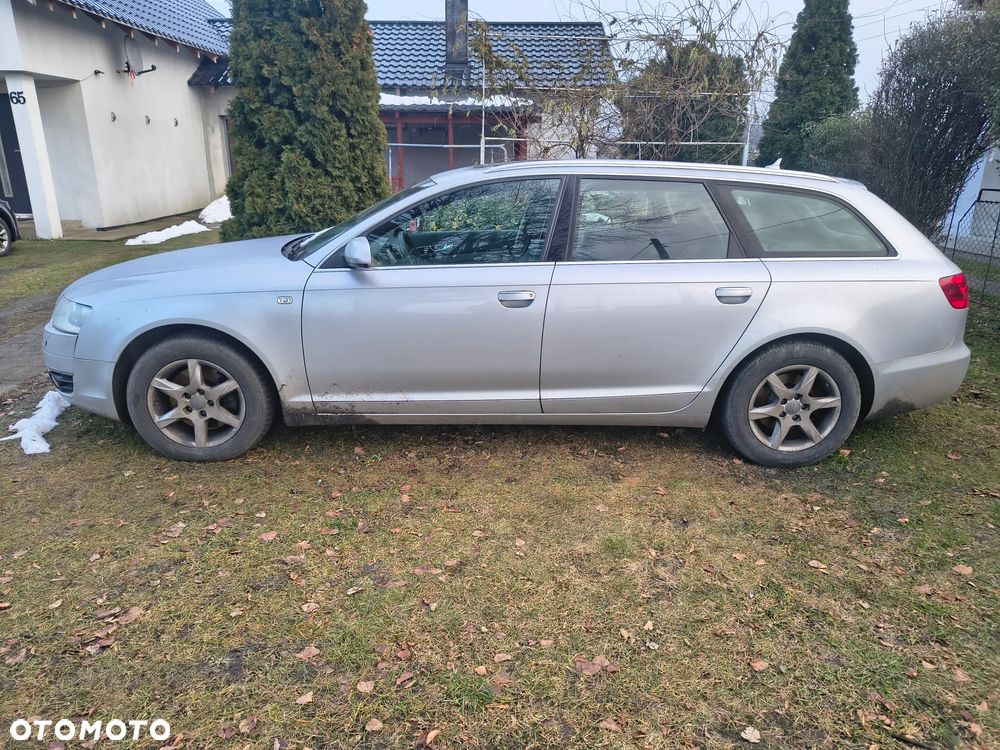 Audi A6 Avant - 1
