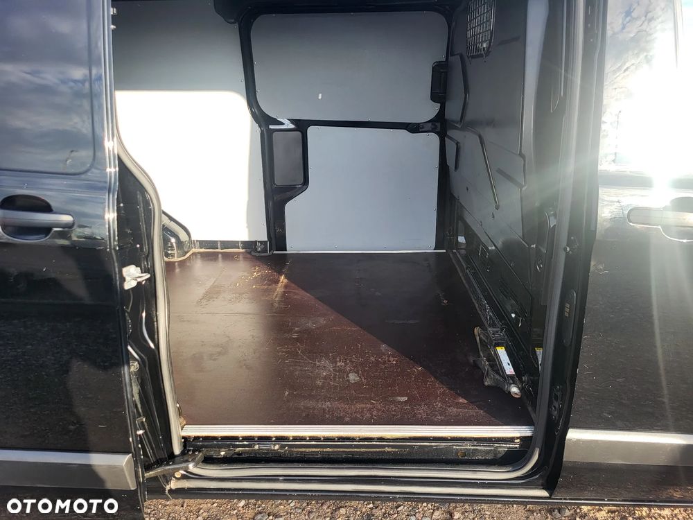 Ford Transit Custom - 24