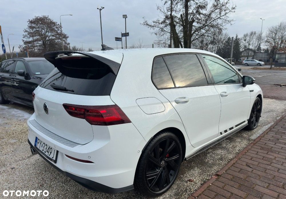 Volkswagen Golf - 9