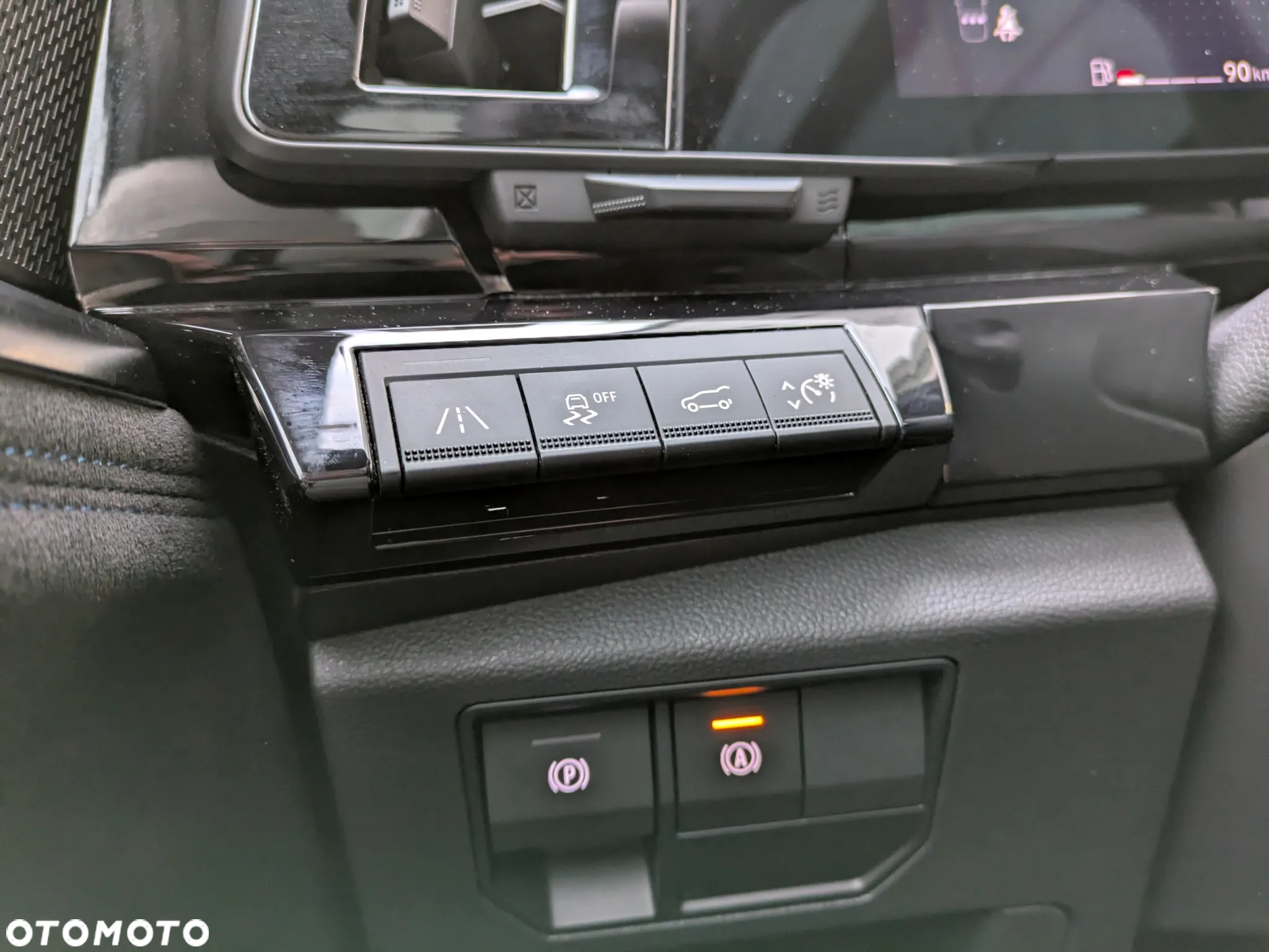 Renault Austral 1.2 E-Tech Full Hybrid 200 Iconic esprit Alpine MMT - 12