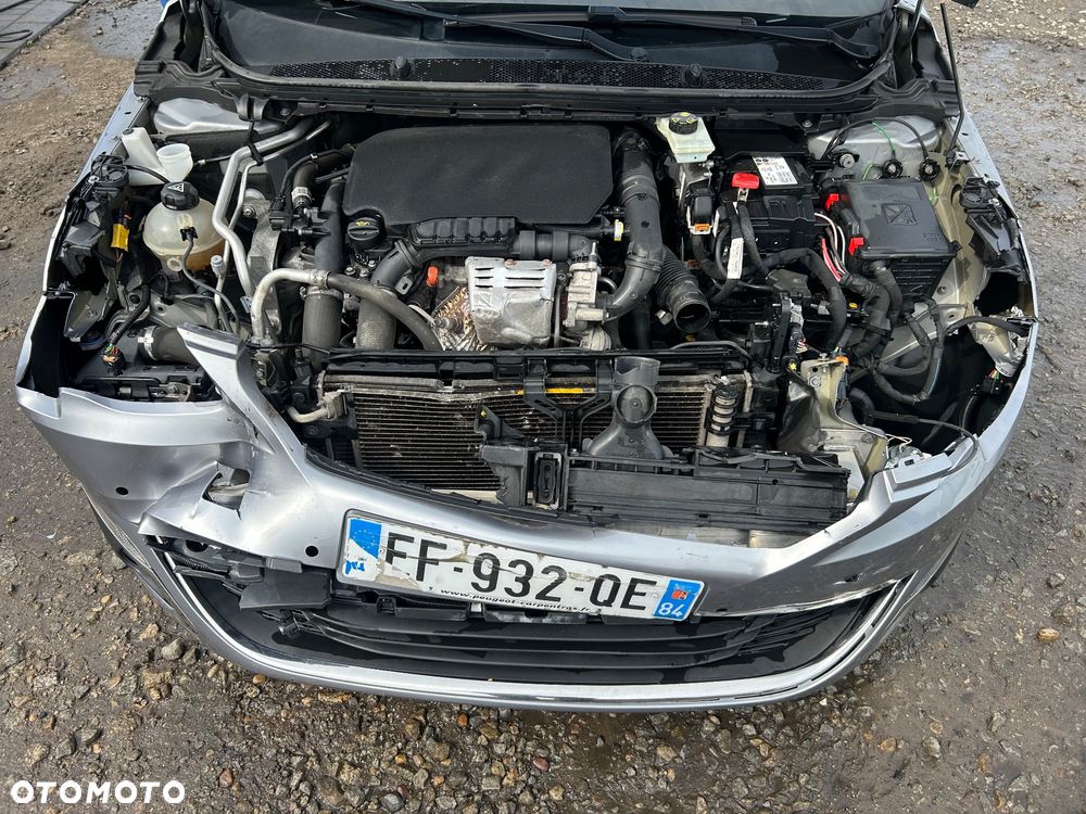 Peugeot 308 - 5
