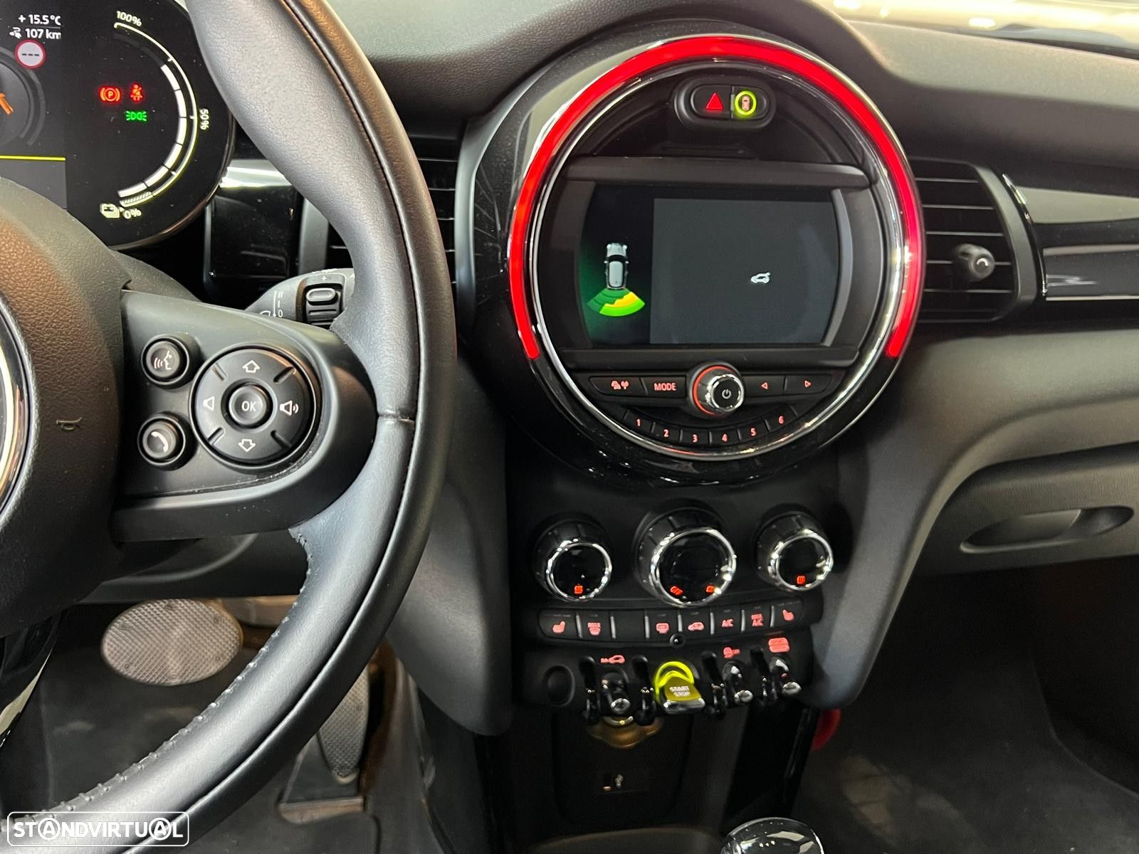 MINI 3 Portas Cooper SE S - 30