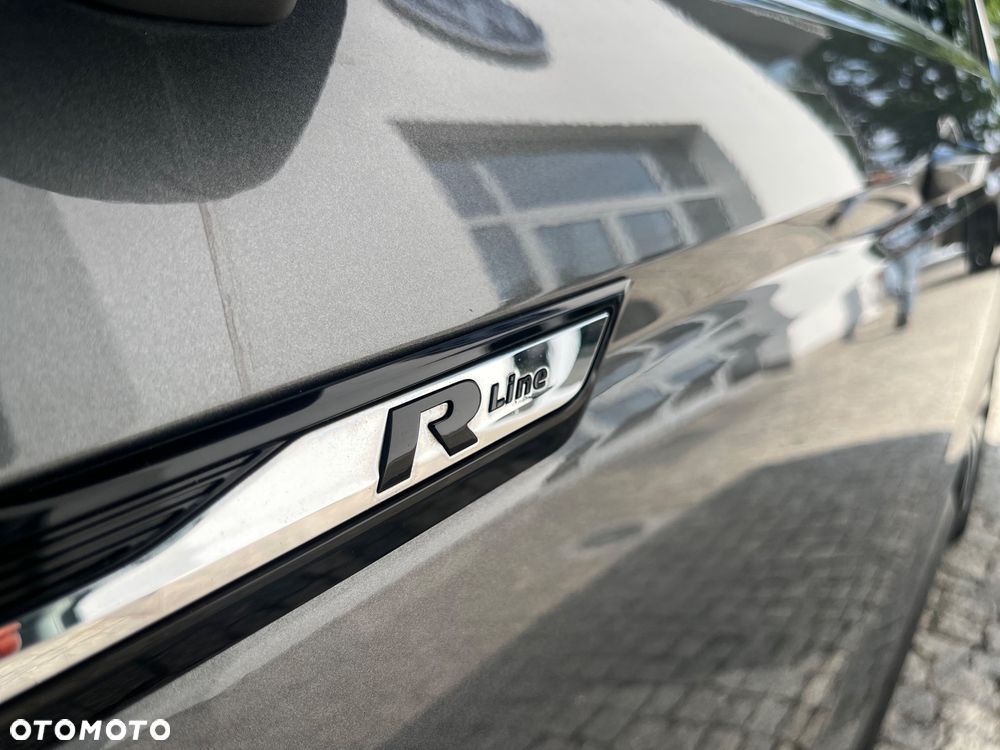 Volkswagen Touran - 21