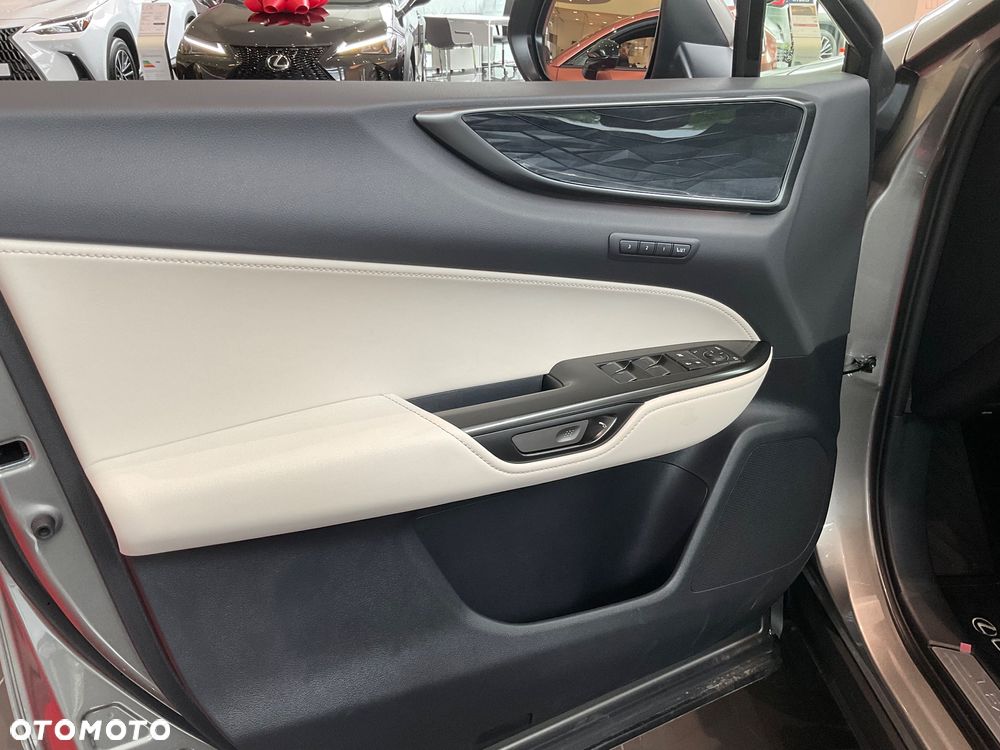 Lexus NX 350h Prestige AWD - 6