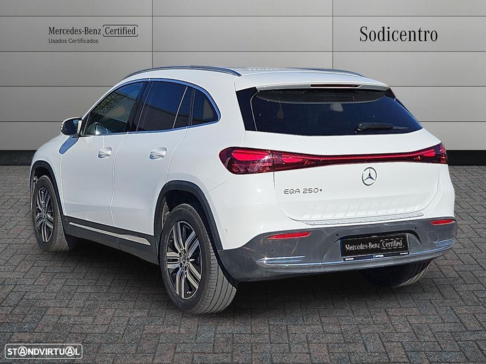 Mercedes-Benz EQA 250+ Progressive - 8