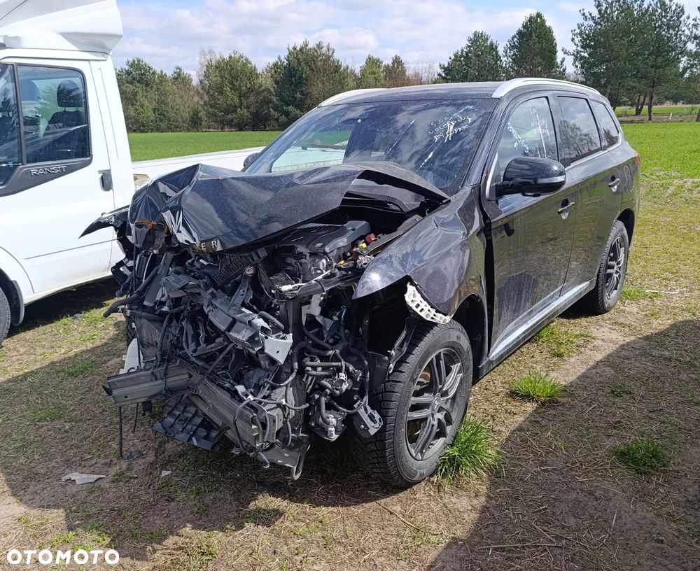 Mitsubishi Outlander Intense + - 1