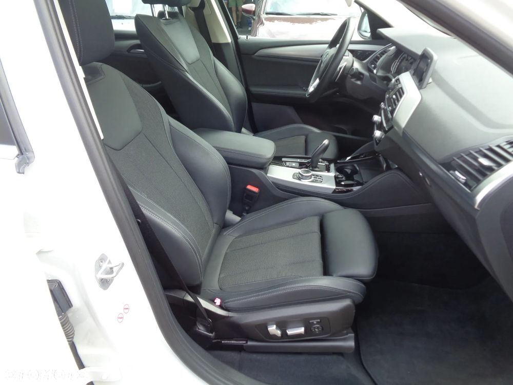 BMW X4 xDrive20d Business Edition sport - 22