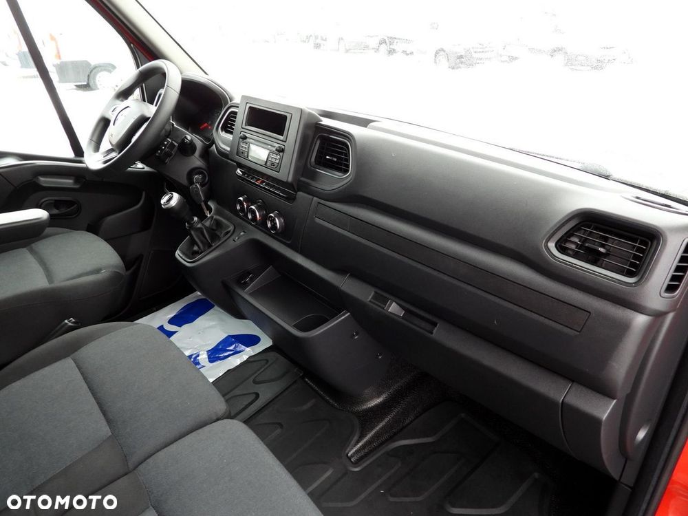 Renault MASTER PLANDEKA 10 PALET WEBASTO TEMPOMAT LEDY PNEUMATYKA KLIMATYZACJA  165KM - 38