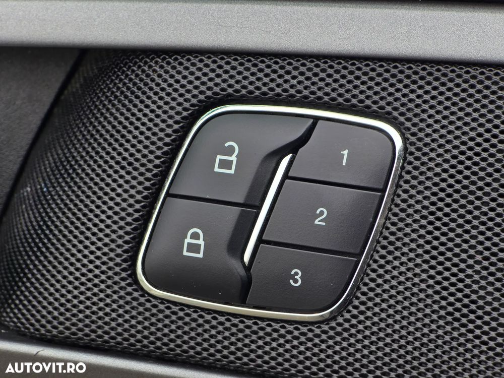 Ford Mondeo 1.6 TDCi Start-Stopp Titanium - 19