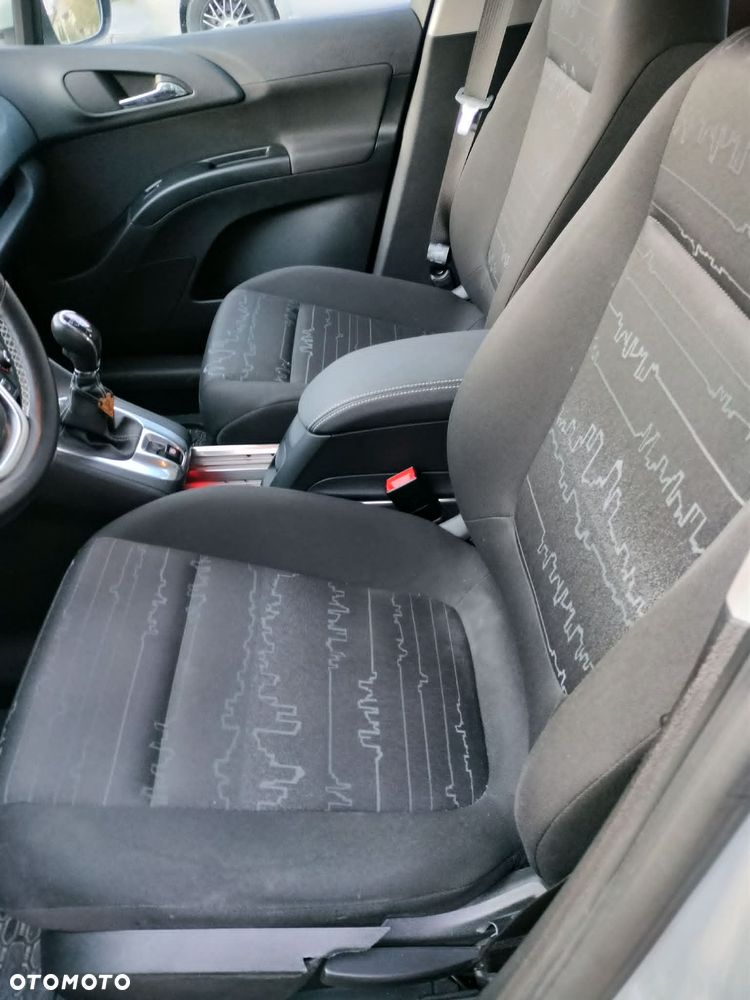 Opel Meriva 1.4 T Design Edition - 4
