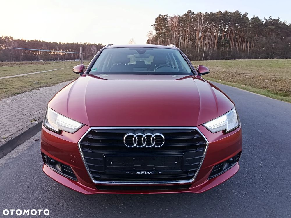 Audi A4 Avant 2.0 TFSI ultra S tronic sport - 25