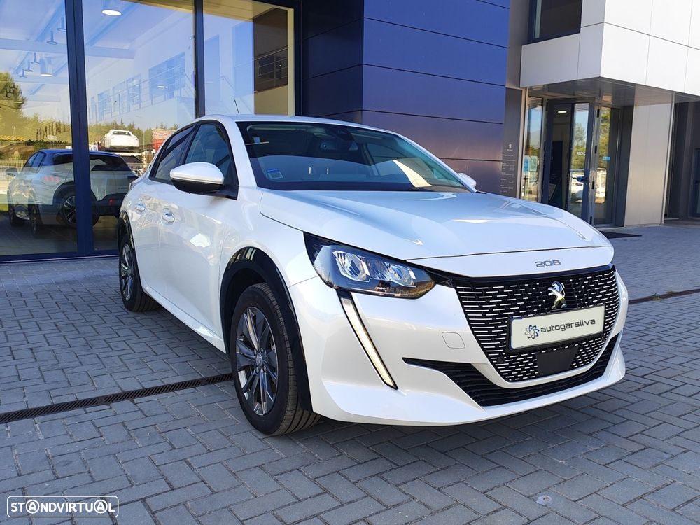Peugeot e-208 50 kWh Allure - 5