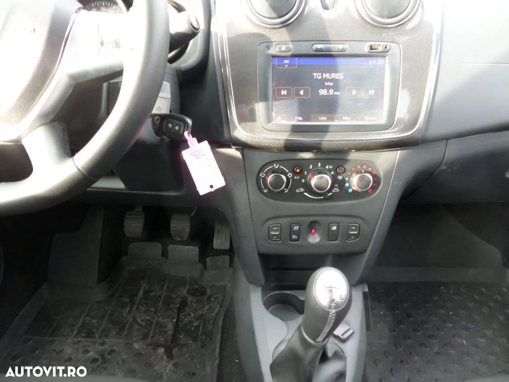 Dacia Sandero Stepway TCe 90 (S&S) Prestige - 28