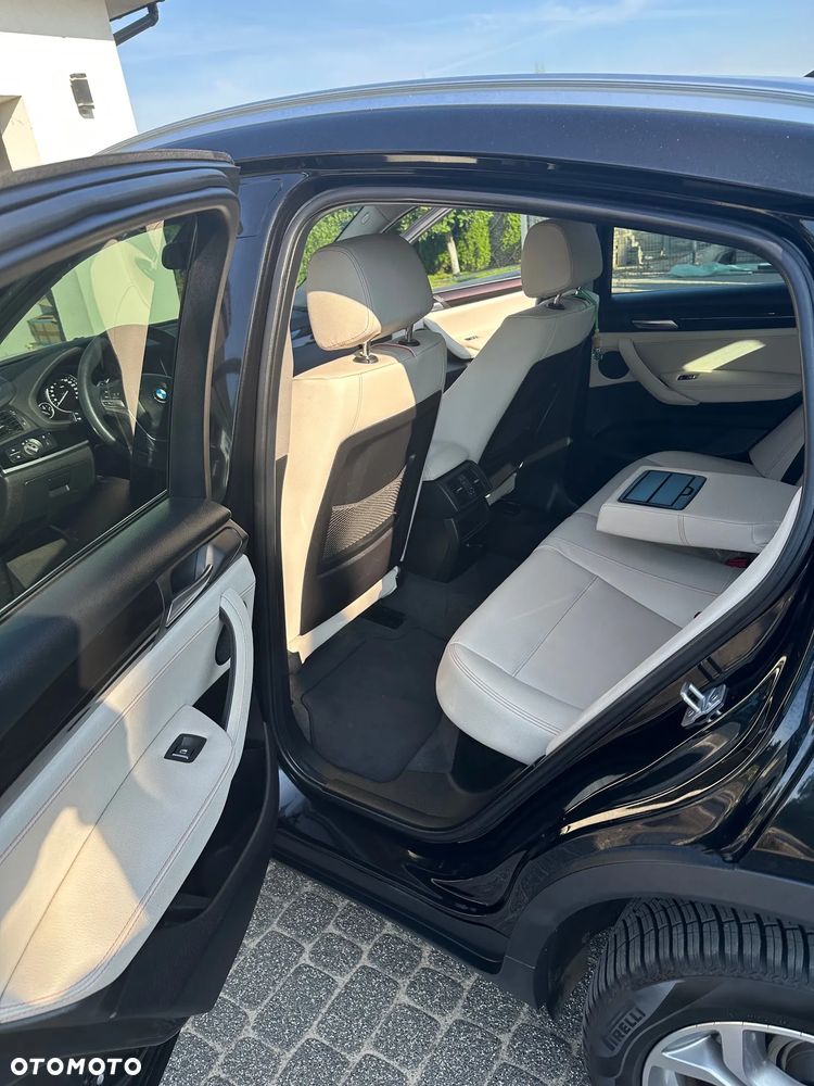 BMW X4 xDrive20i xLine - 10