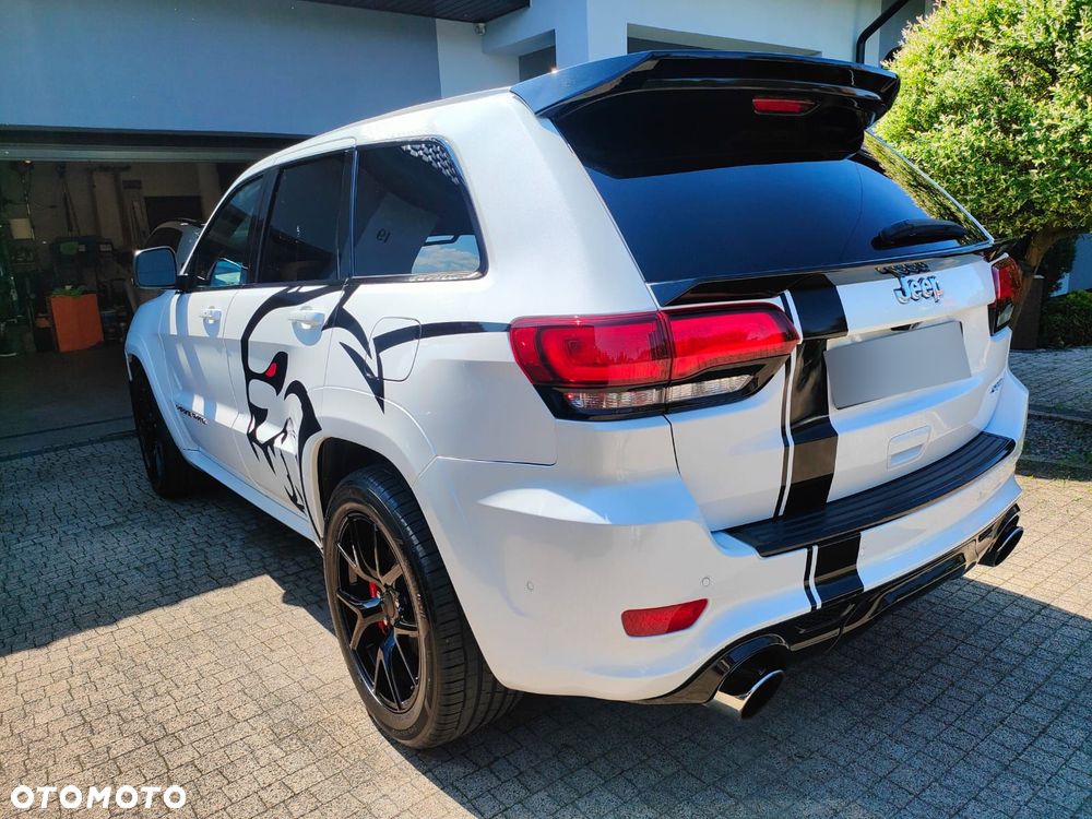 Jeep Grand Cherokee 6.4 V8 SRT8 - 10