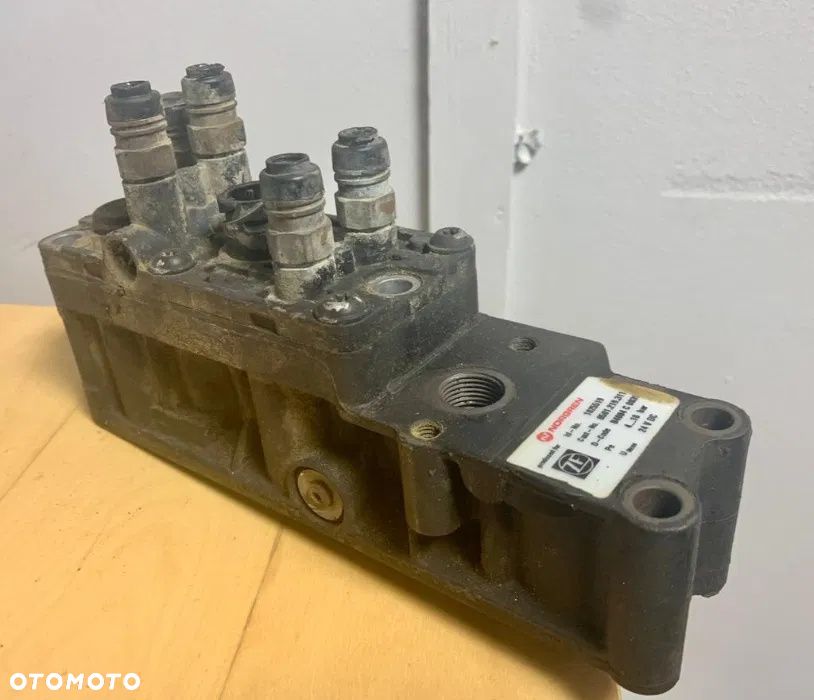 Zawór wybieraka MAN TGA TGX TGL Norgern ZF oryginał CZĘŚCI TIR - 1