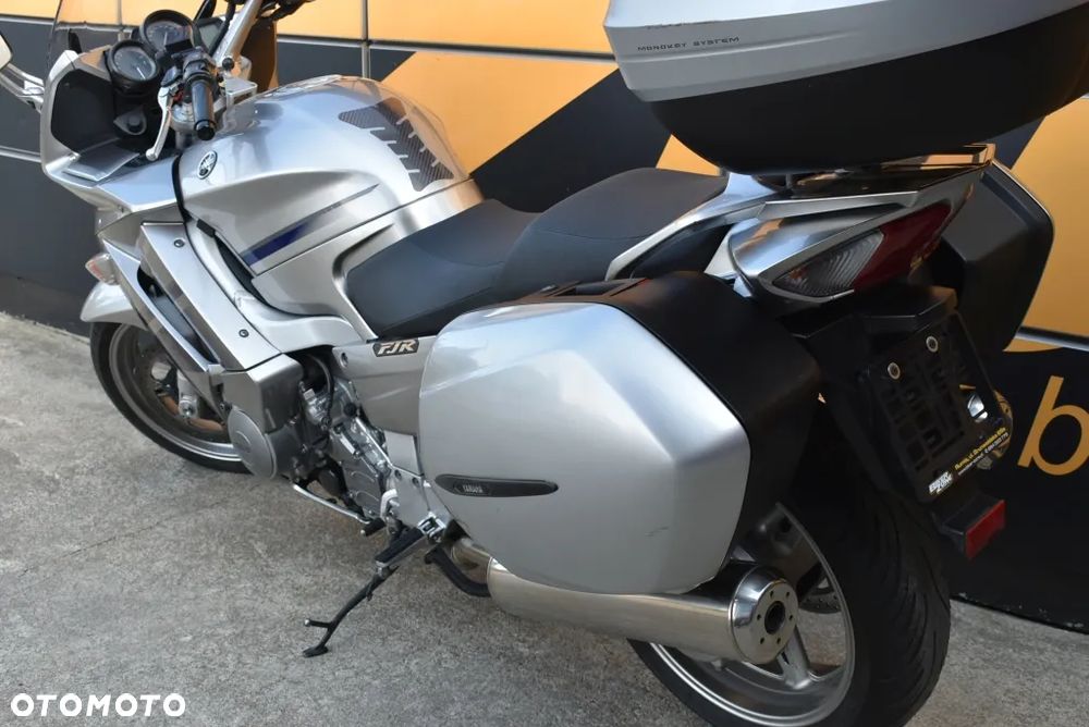 Yamaha FJR - 15
